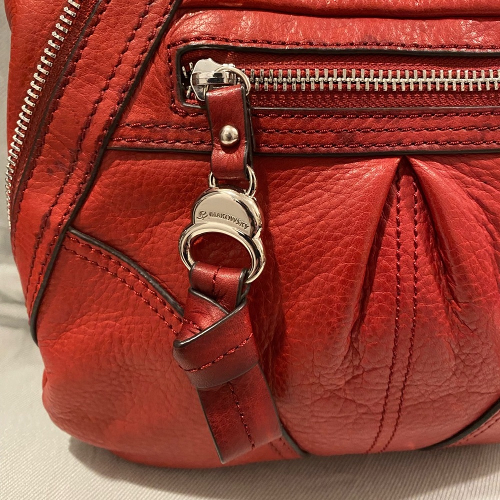 B. Makowsky Red Leather Shoulder/Crossbody Bag - Picture 4 of 13